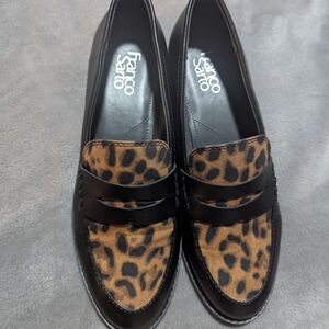 Franco Sarto Women's Black and Leopard Loafers